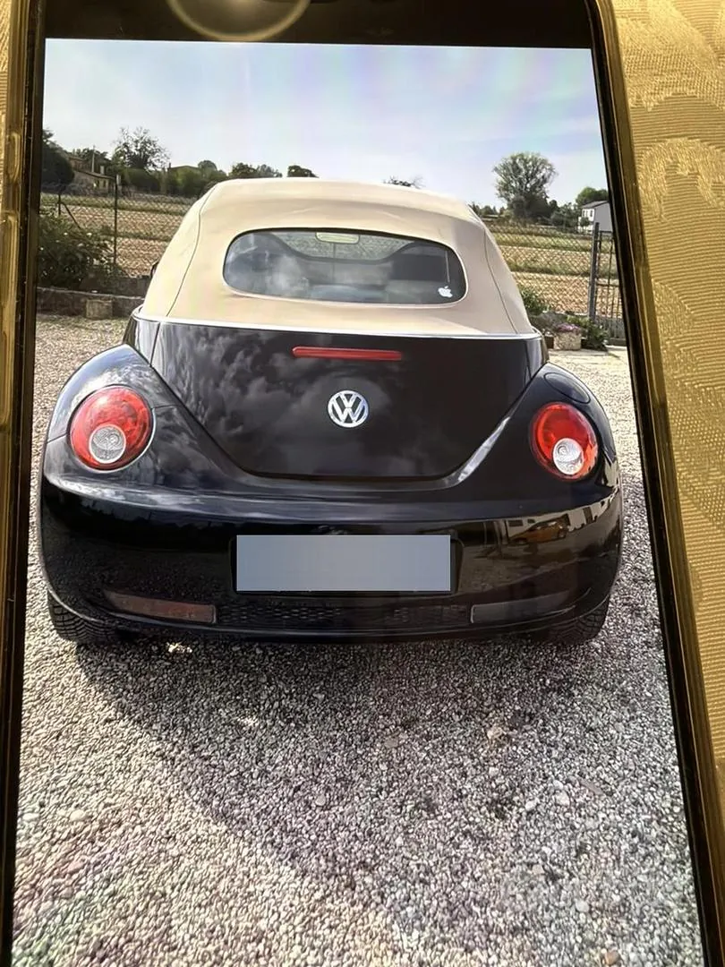 Volkswagen New Beetle 2006 photo 2