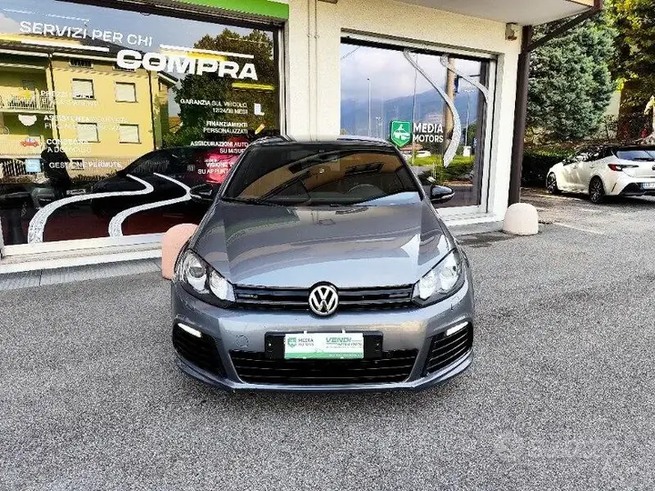 Volkswagen Golf 2012 photo 2