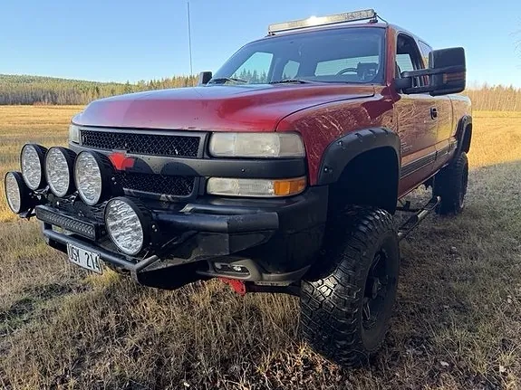 Chevrolet Silverado 2500 2001 photo 2