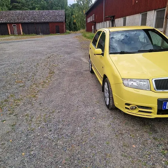 Skoda Fabia 2007 photo 4