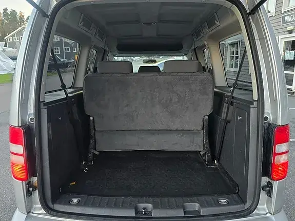Volkswagen Caddy Maxi 2012 photo 5