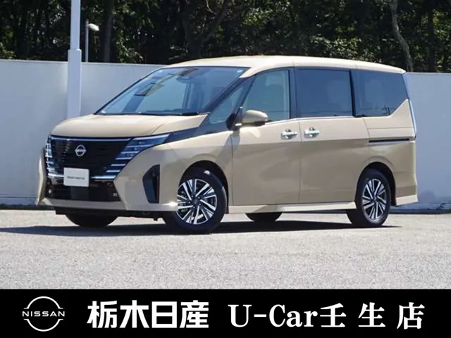 Nissan Serenade