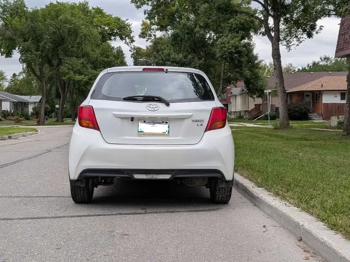 Toyota Yaris 2016 photo 3