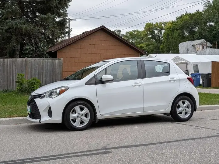 Toyota Yaris 2016 photo 4