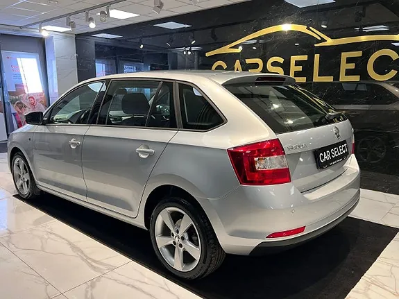 Skoda Rapid Spaceback 2014 photo 3