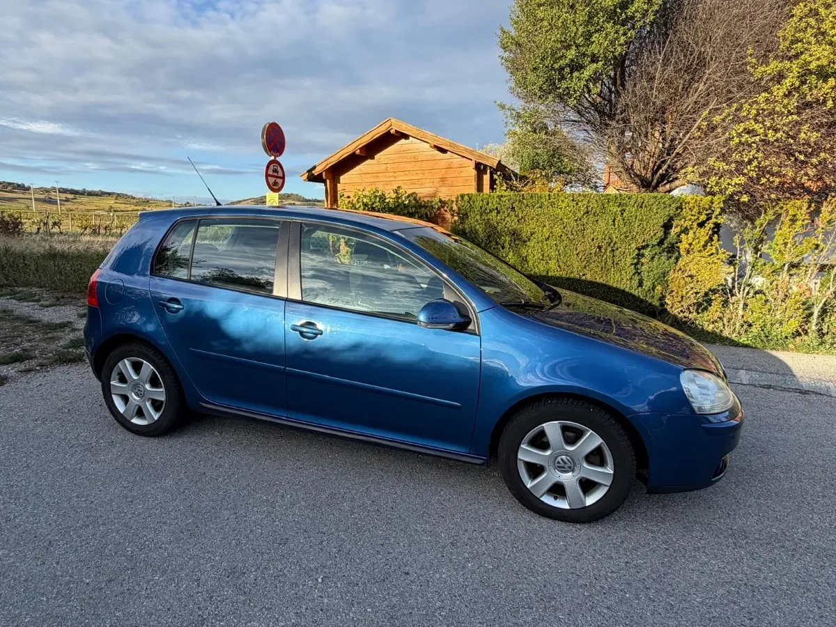 Volkswagen Golf 2007 photo 3