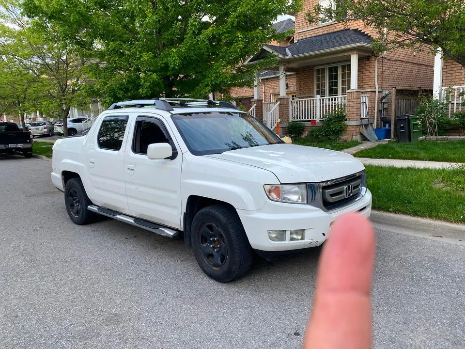 Honda Ridgeline 2011 photo 3