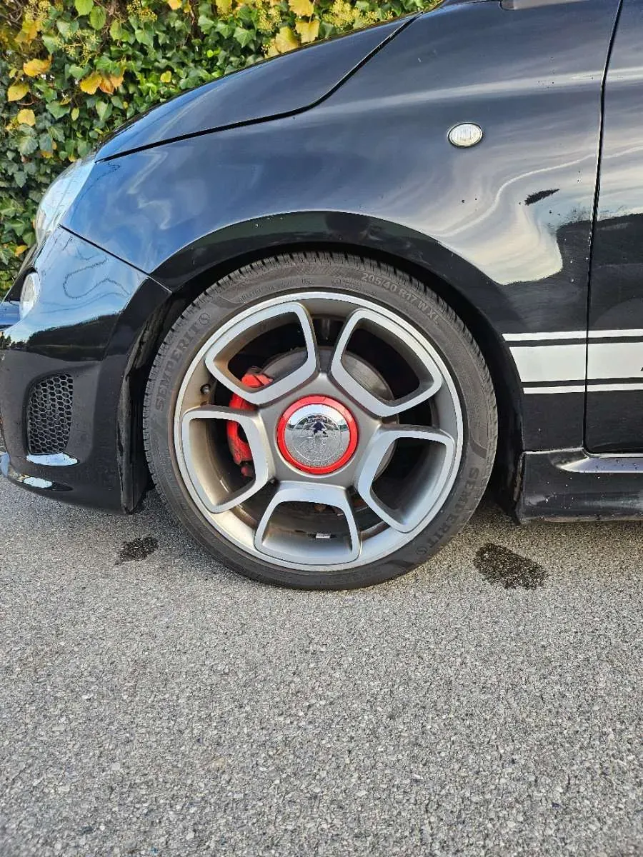 Abarth 500 2013 photo 3