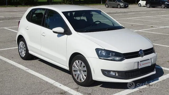 Volkswagen Polo 2013 photo 2