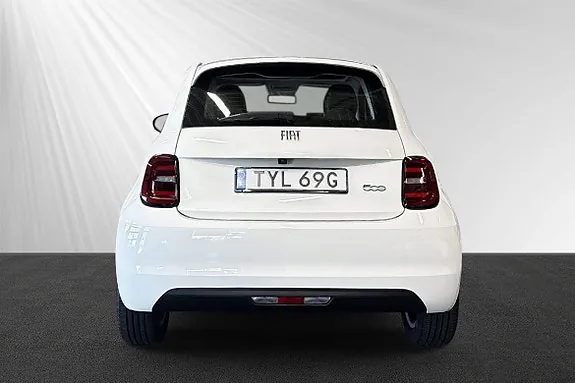 Fiat 500E 2022 photo 2