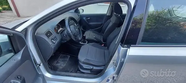 Volkswagen Polo 2009 photo 5