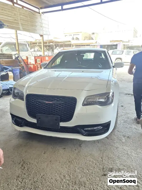 Chrysler 300 2022 photo 5