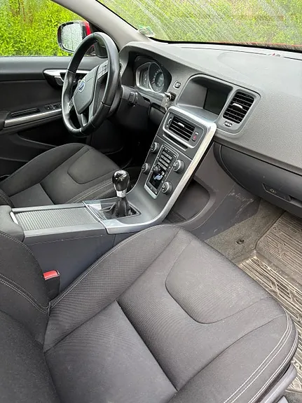 Volvo S60 2014 photo 4