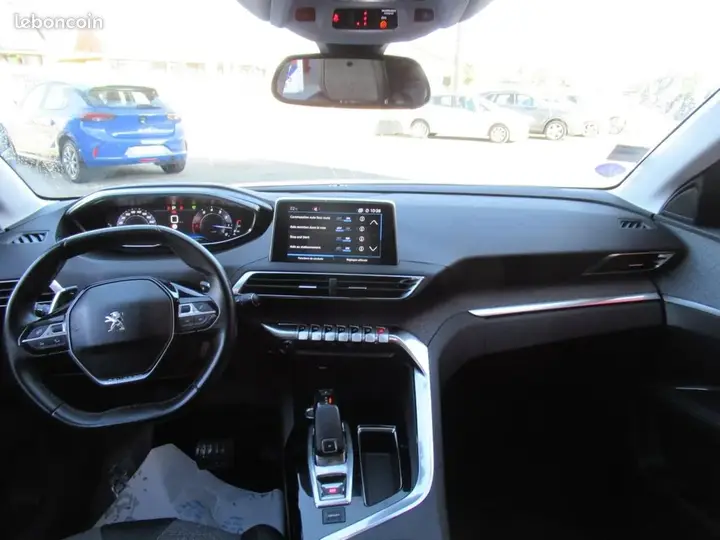 Peugeot 3008 2020 photo 3