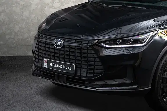 BYD Tang 2022 photo 3