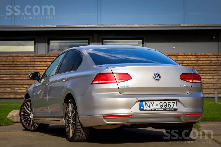 Volkswagen Passat B8 2015 photo 4