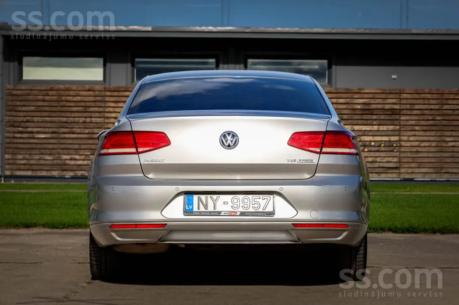 Volkswagen Passat B8 2015 photo 5