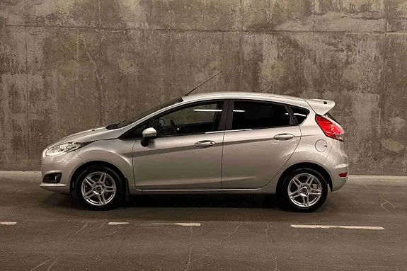 Ford Fiesta 2015 photo 4