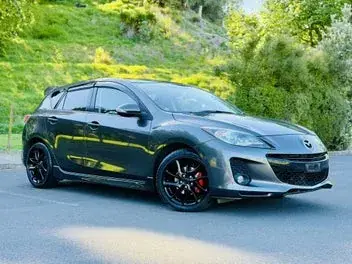 Mazda Axela 2013 photo 2