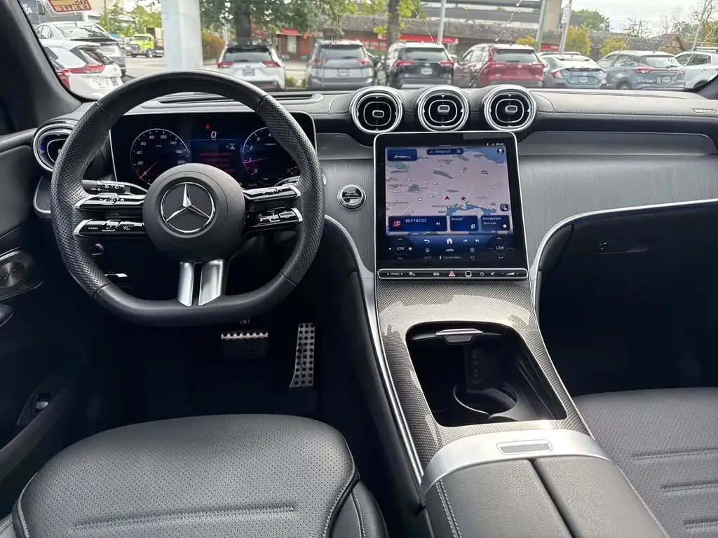 Mercedes-Benz Glc 2025 photo 5