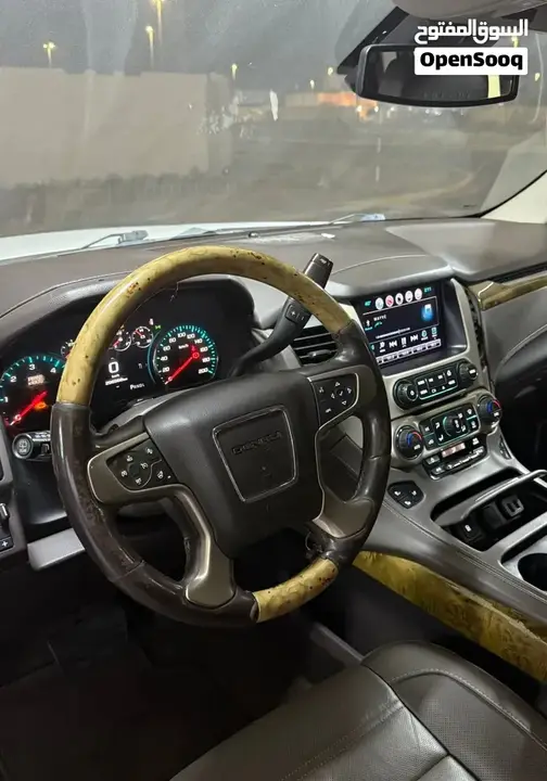 GMC Denali 2017 photo 4