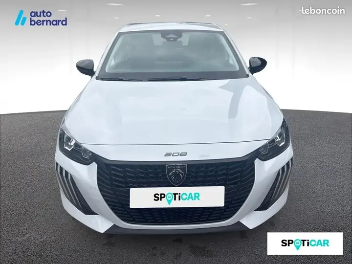Peugeot 208 2025 photo 2