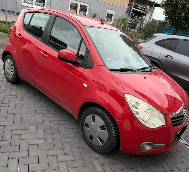 Opel Agila