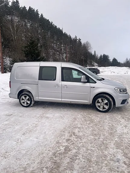 Volkswagen Caddy Maxi 2017 photo 2