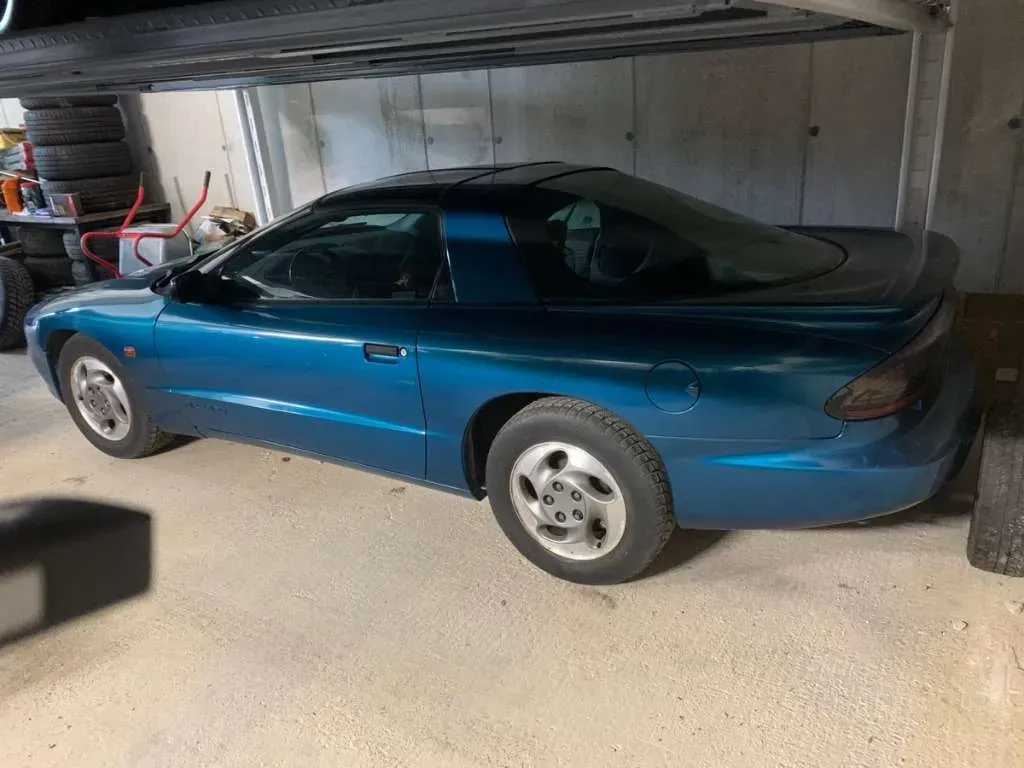 Pontiac Firebird 1994 photo 3