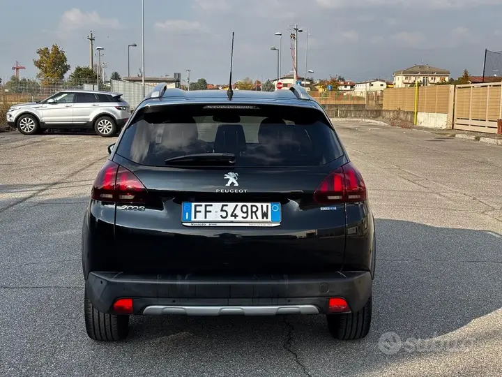 Peugeot 2008 2016 photo 4