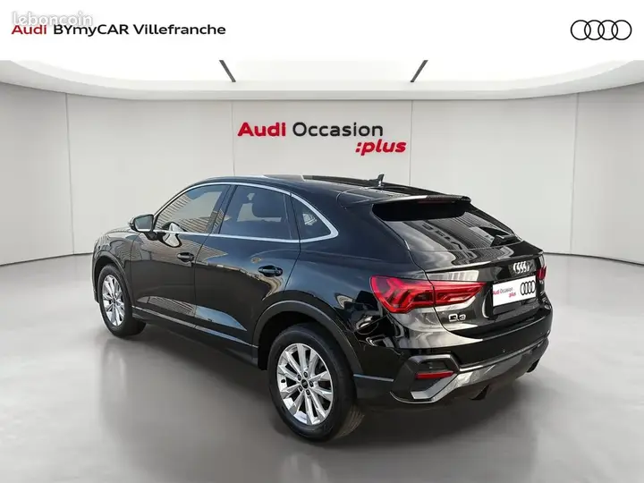 Audi Q3 2023 photo 3