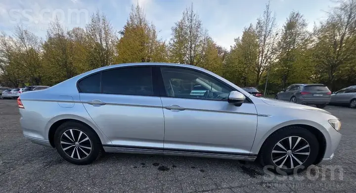 Volkswagen Passat 2018 photo 3