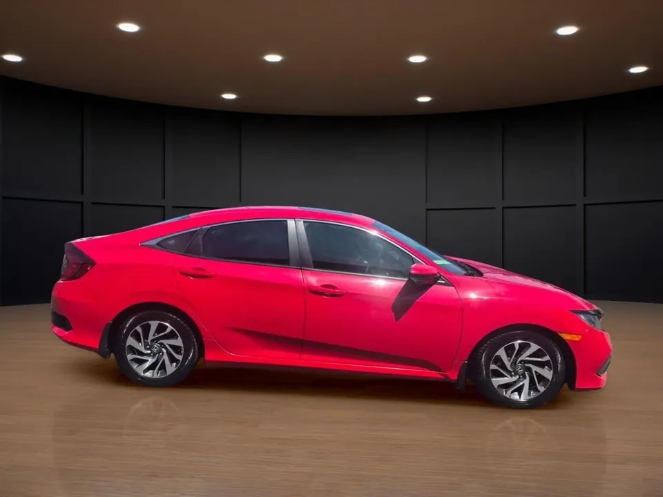 Honda Civic 2020 photo 4
