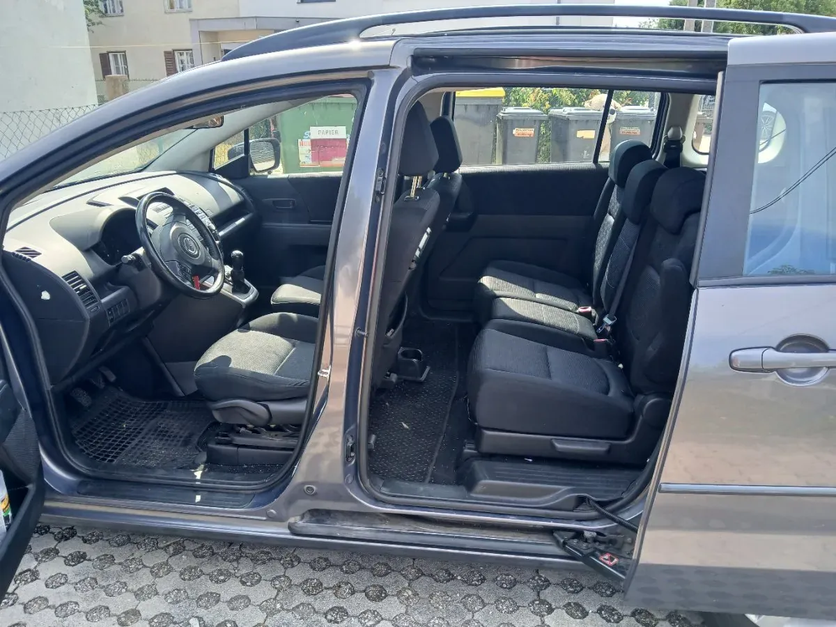 Mazda Mazda5 2008 photo 3