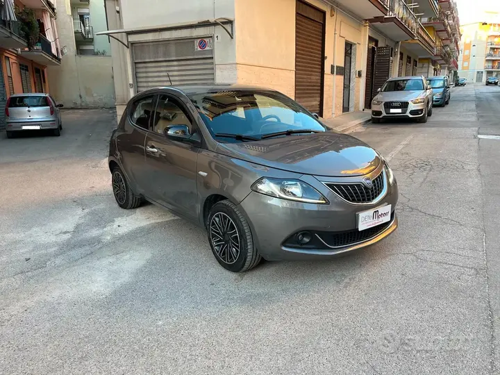 Lancia Ypsilon 2023 photo 3