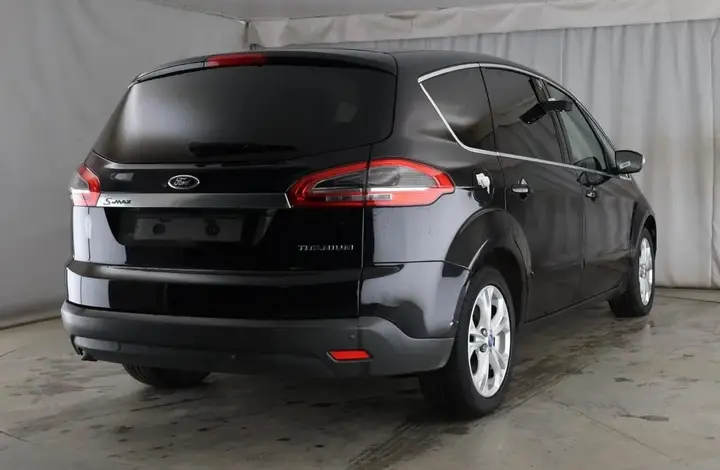 Ford S-Max 2014 photo 5