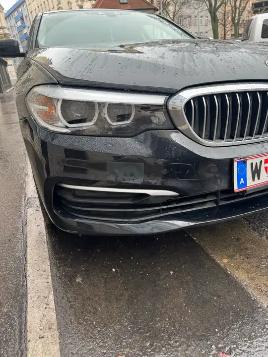 BMW 5 Series 2017 photo 3