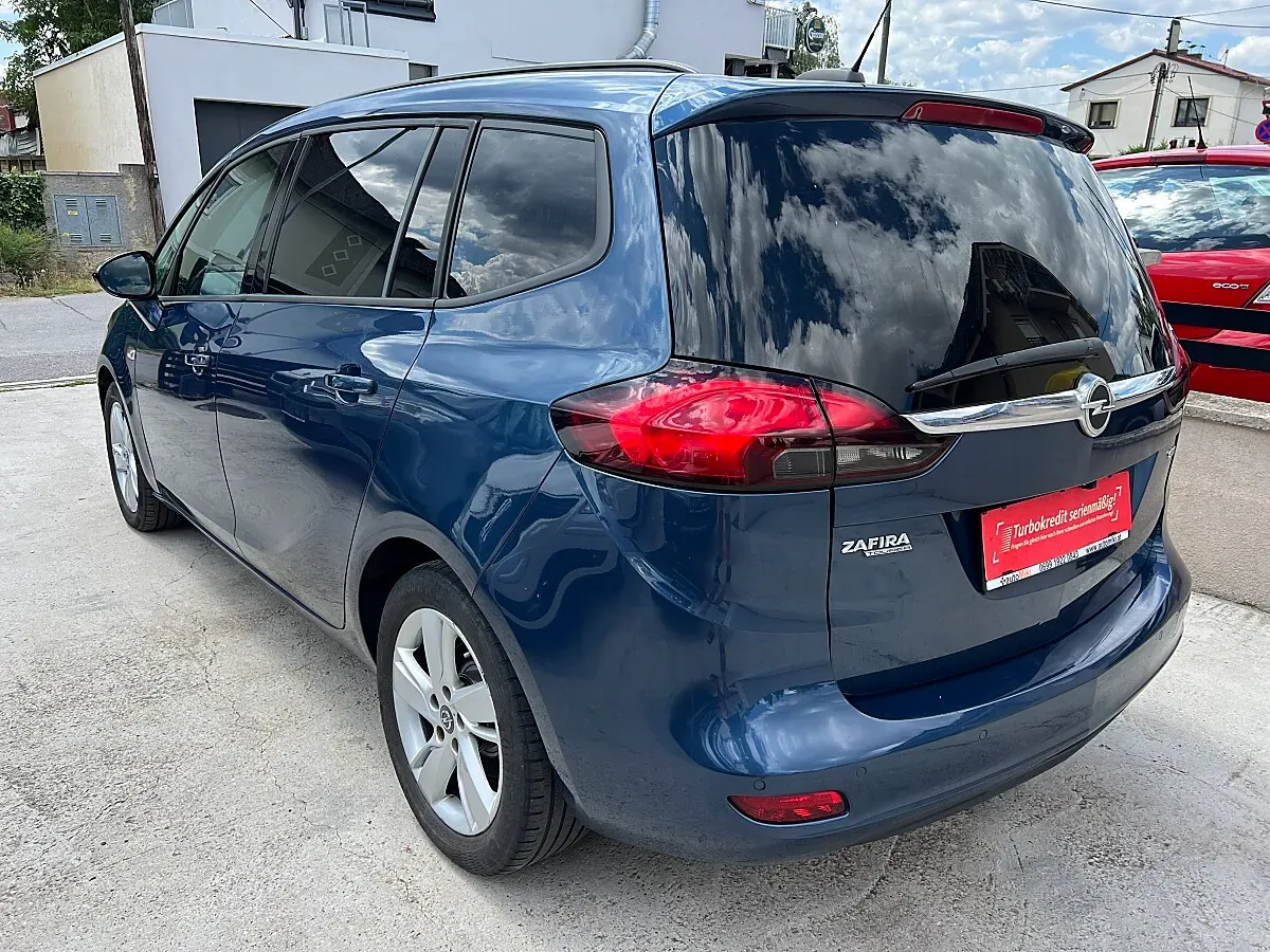 Opel Zafira Tourer 2016 photo 2