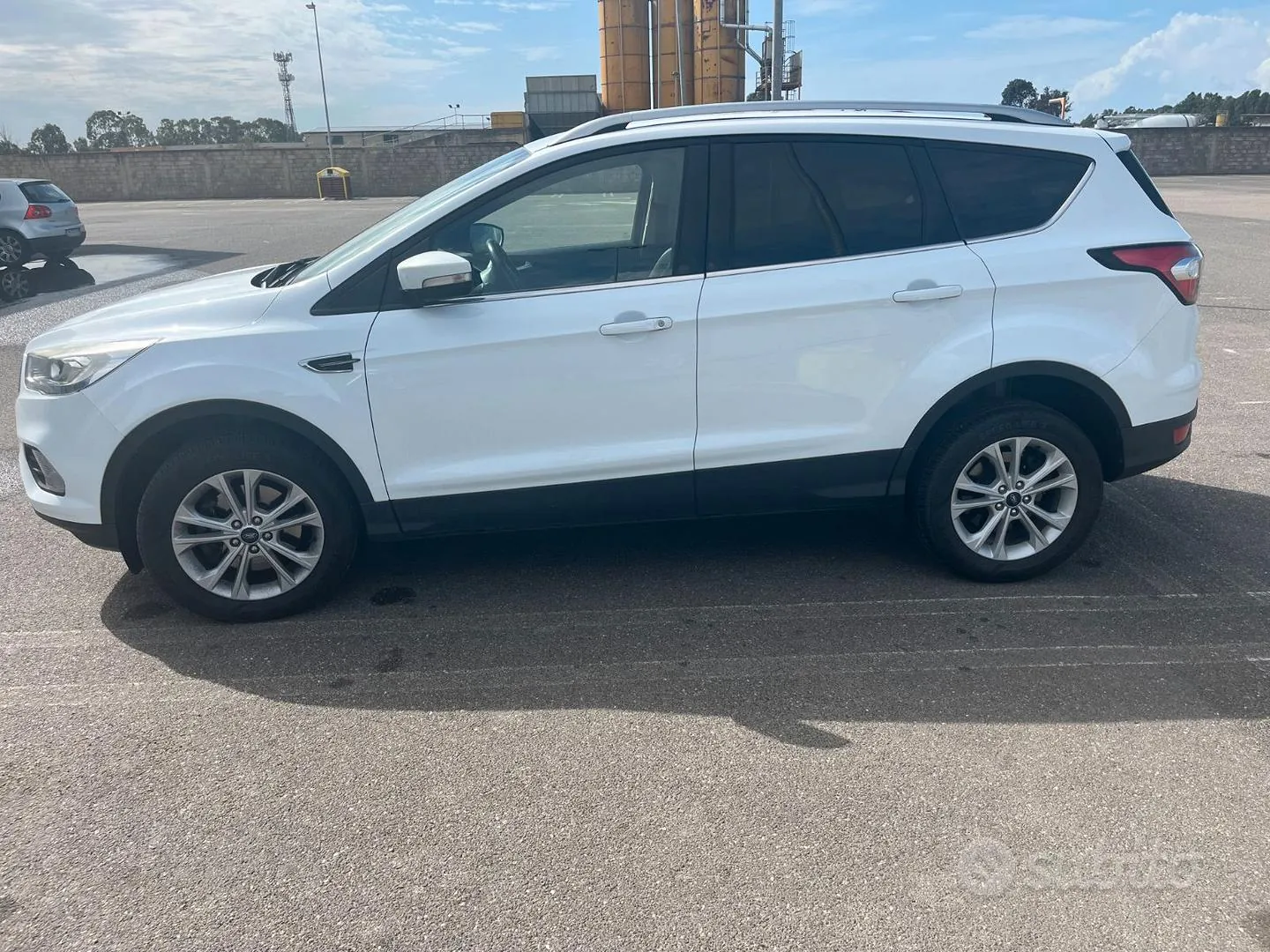 Ford Kuga 2018 photo 2