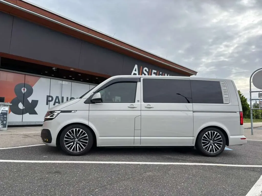 Volkswagen T6 2023 photo 3