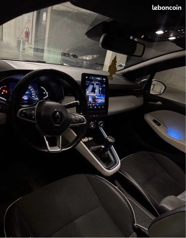 Renault Clio 2019 photo 3
