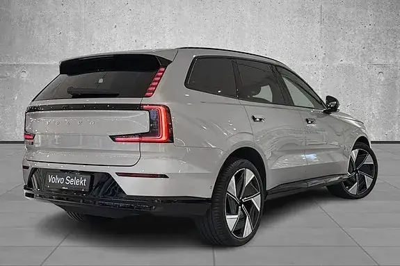 Volvo Ex90 2025 photo 4