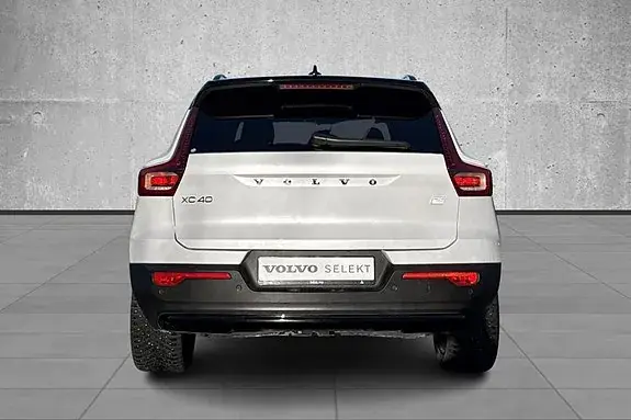 Volvo Xc40 2023 photo 4