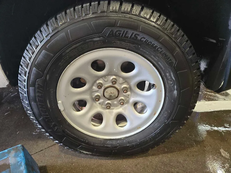 Chevrolet Silverado 1500 2008 photo 3