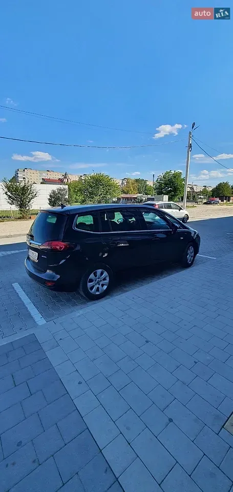 Opel Zafira 2014 photo 3