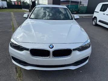 BMW 318I 2016 photo 2