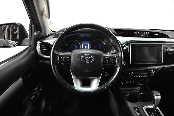 Toyota Hilux 2018 photo 2
