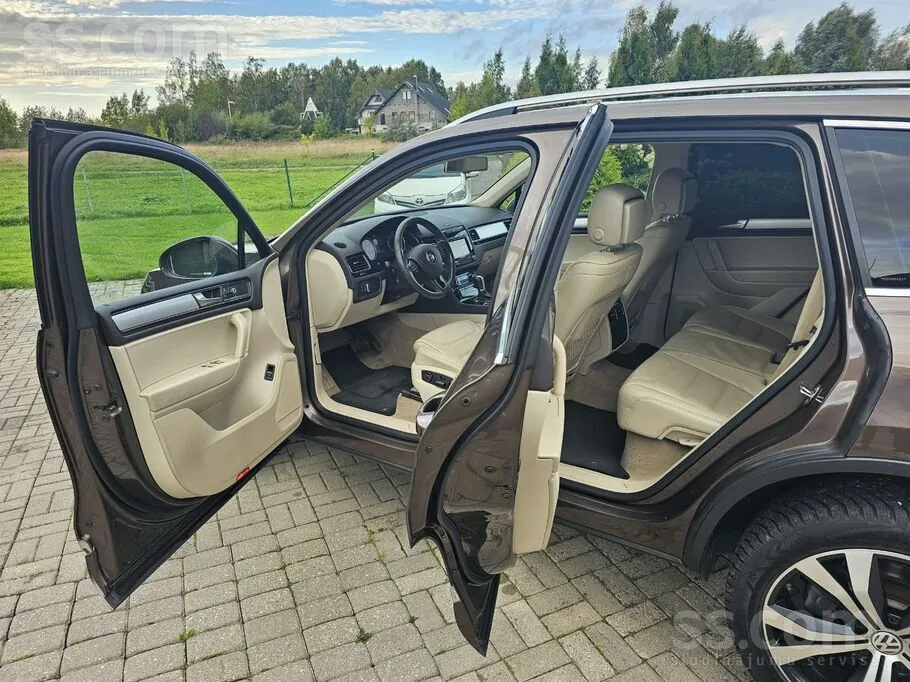 Volkswagen Touareg 2012 photo 4