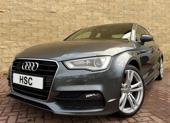 Audi A3 2016 photo 2