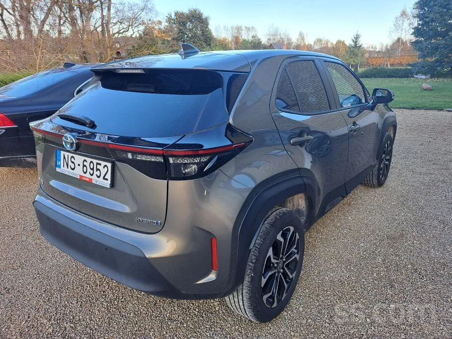 Toyota Yaris Cross 2024 photo 3